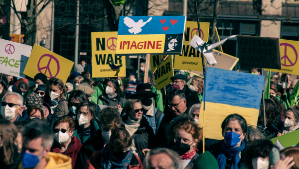 Sortie de la protection temporaire des Ukrainiens au 4 mars 2027