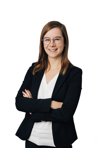 Charline Delval, Lawyer in immigration law, nationality and international family law